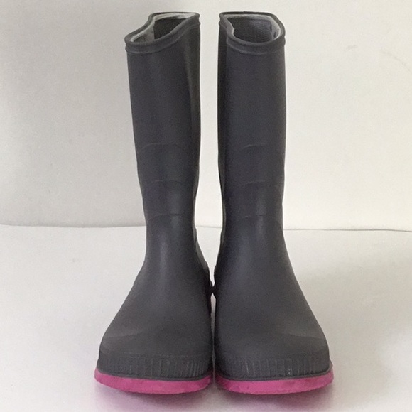 Kamik Gray Rain Boots, Girl’s Pink Trim Rubber. Outdoor, Casual, School. - Picture 7 of 7